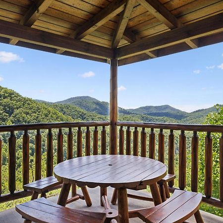 Amazing Views, Pool, Hot Tub, Game Room Sevierville Ngoại thất bức ảnh
