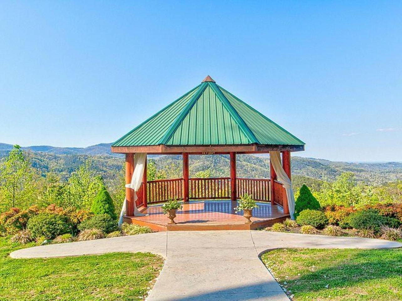Amazing Views, Pool, Hot Tub, Game Room Sevierville Ngoại thất bức ảnh